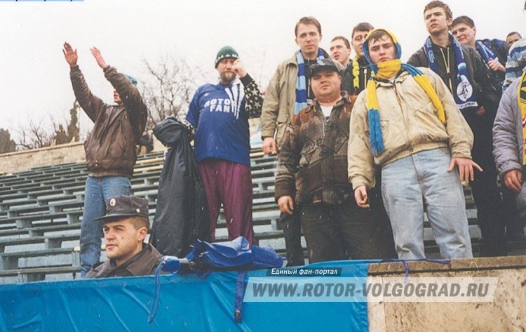 http://rotor-volgograd.ru/zp/cache/90-e-gody/2_w750_wm_White1.jpg