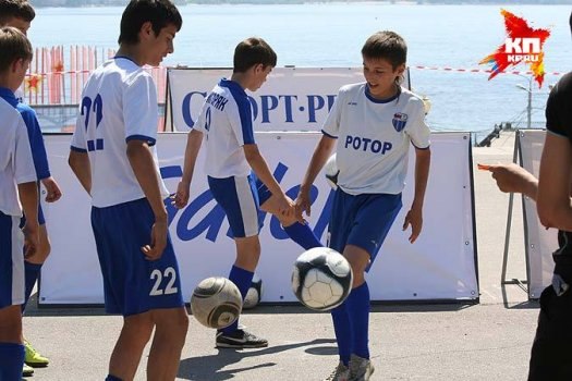 В Волгограде ФК «Ротор» объявил о наборе мальчиков в футбольную школу